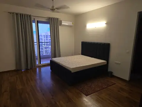 Fully Furnished 4+1 BHK Apartment for Rent — photo 3